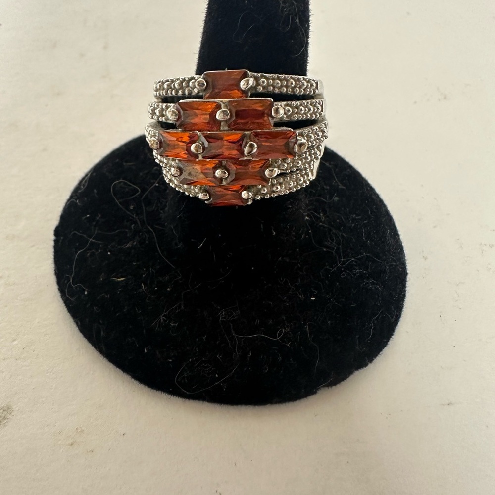 Costume orange ring